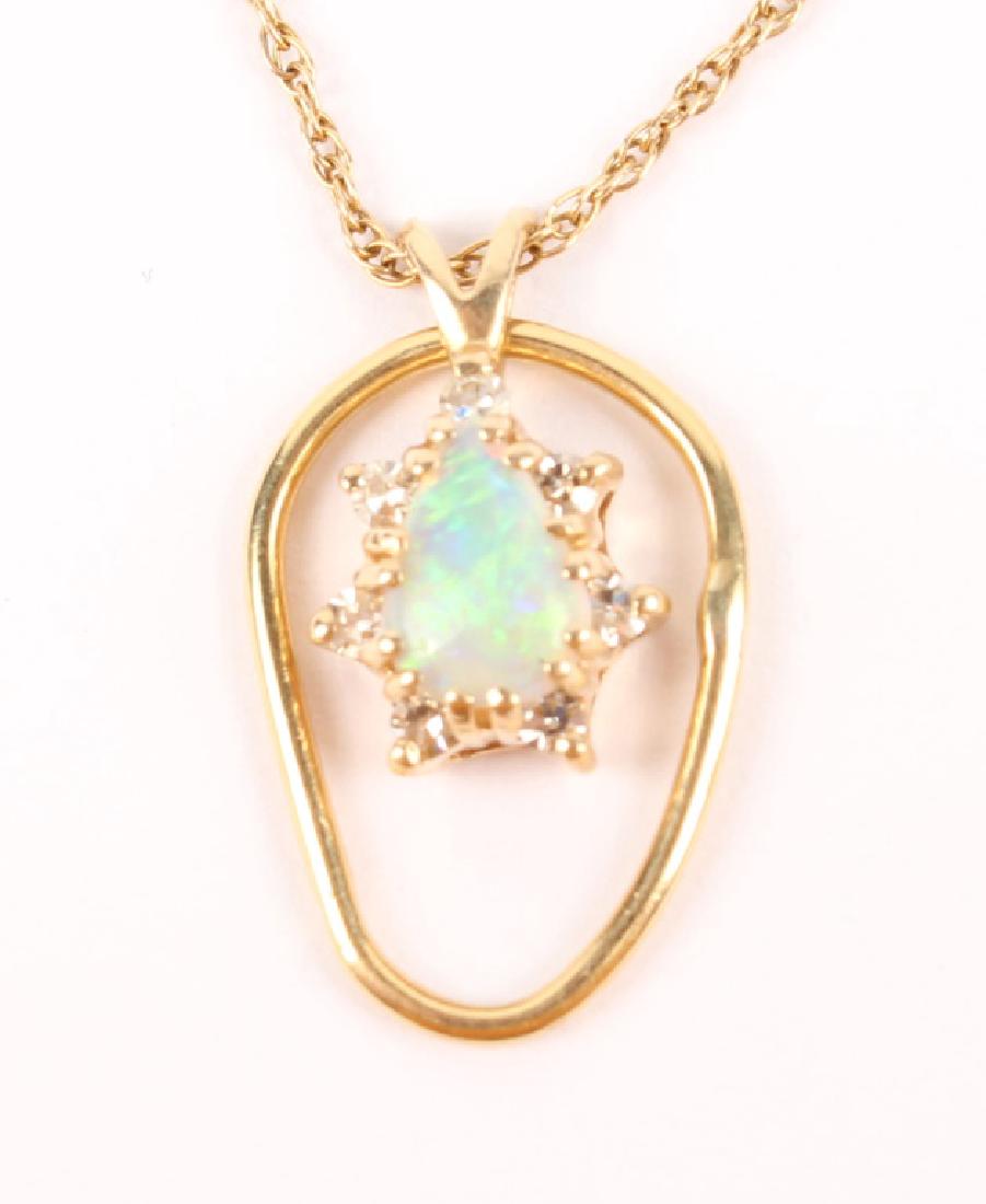 LADIES 10K YELLOW GOLD DIAMOND OPAL NECKLACE (1 of 2)