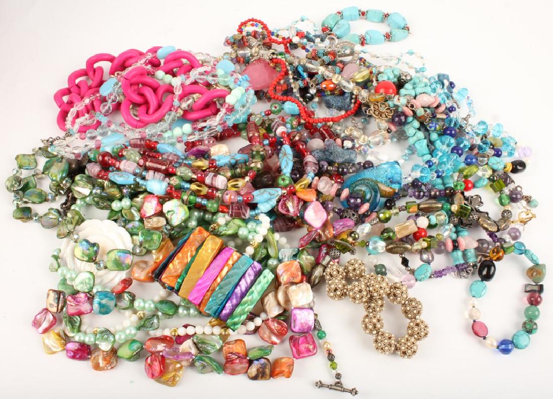 COSTUME JEWELRY GLASS STONE SHELL NECKLACES & MORE (1 of 5)