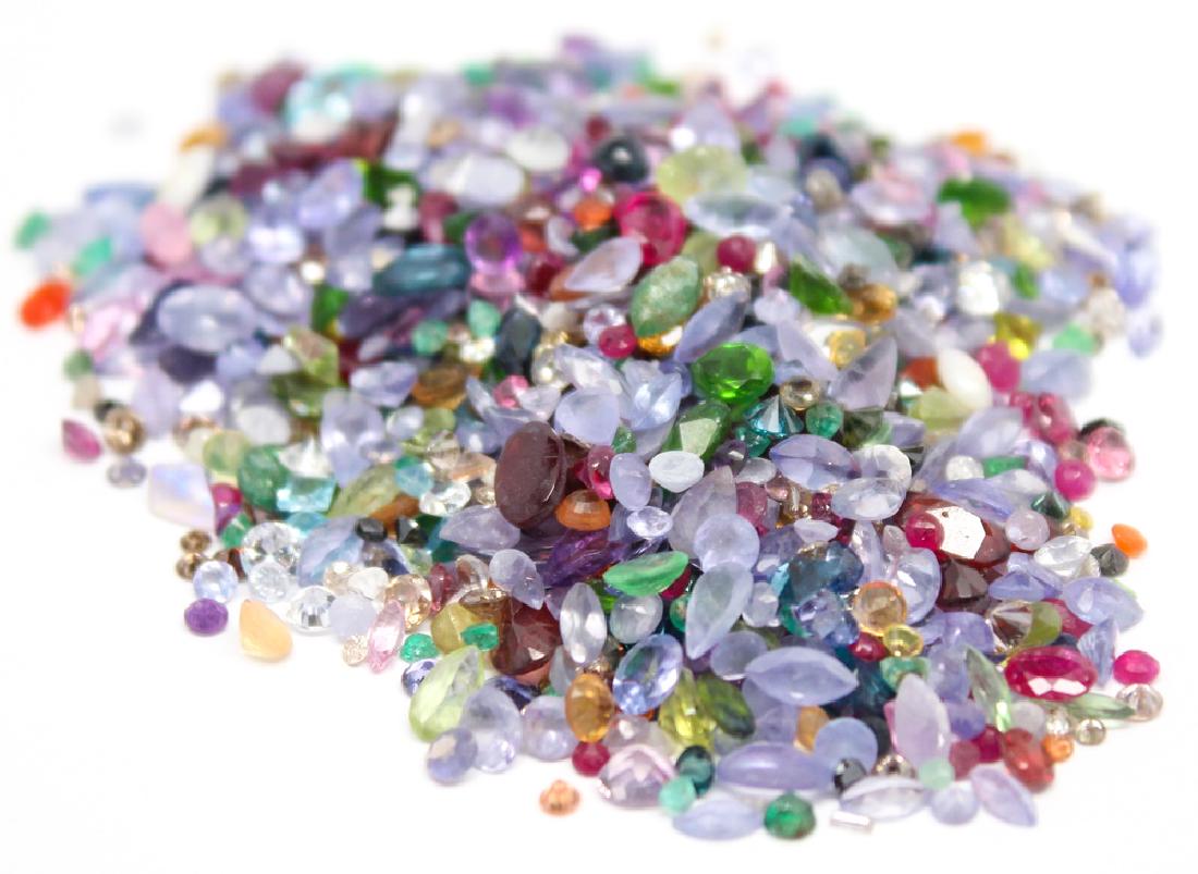 100.00CTW MULTI GEMSTONE DEALERS LOT (1 of 3)