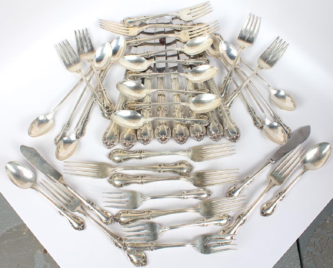 INTERNATIONAL STERLING JOAN OF ARC 42 PC SET (1 of 5)