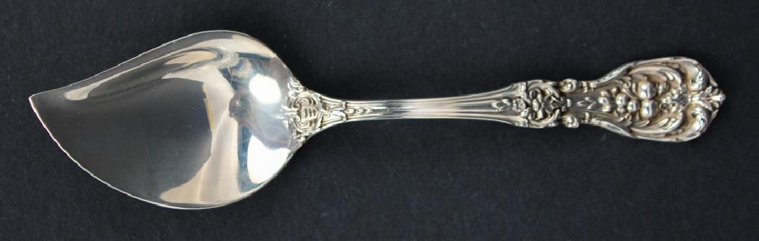 REED & BARTON FRANCIS I STERLING JELLY SPOON (1 of 3)