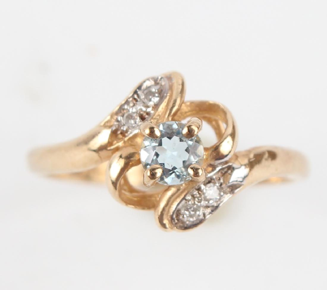 10K YELLOW GOLD BLUE TOPAZ RING (1 of 3)