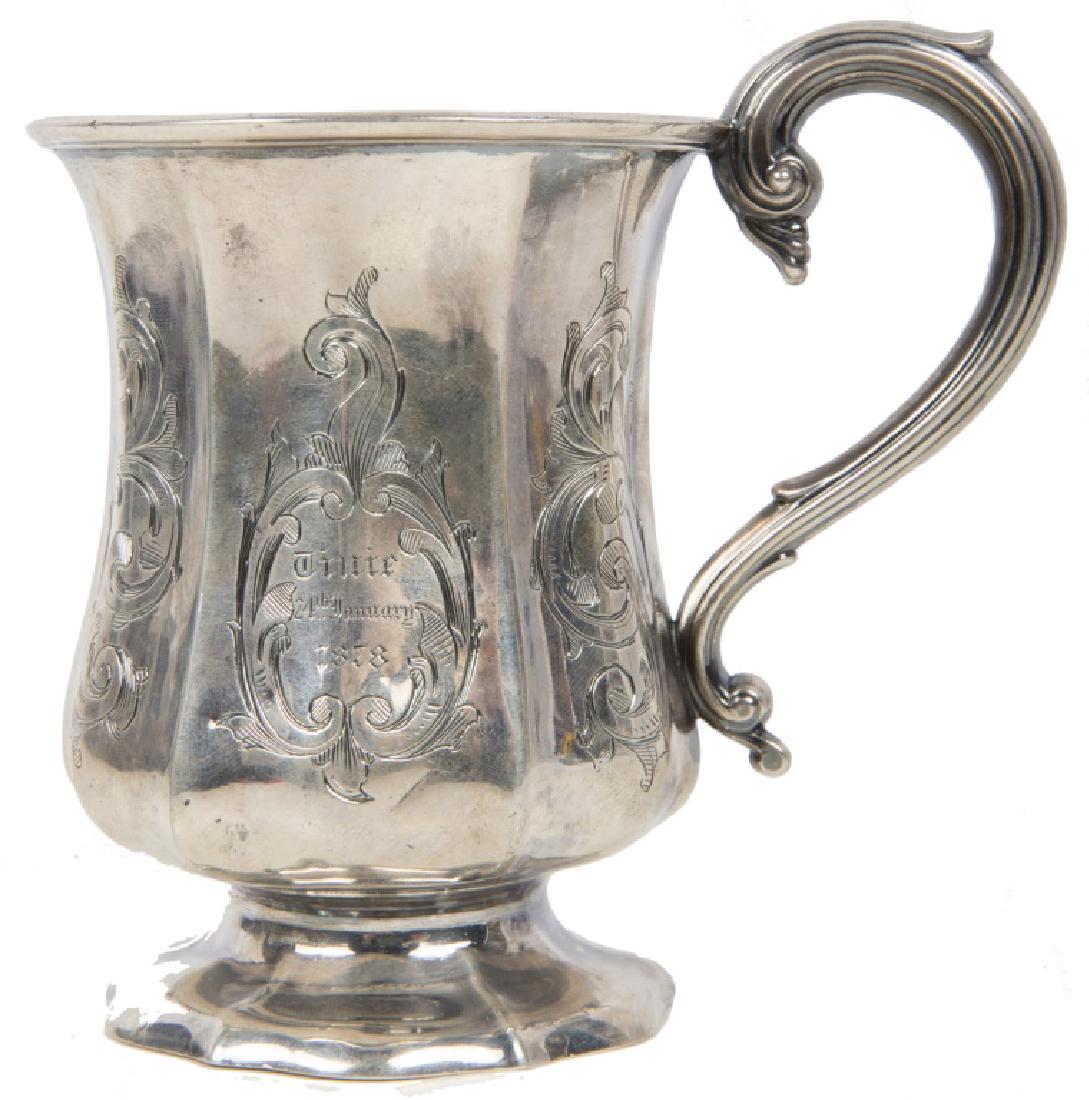 HAWKSWORTH EYRE & CO. STERLING SILVER MUG 1878 (1 of 2)