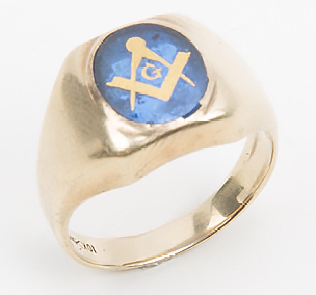 MEN`S 10K YELLOW GOLD MASONIC RING (1 of 3)