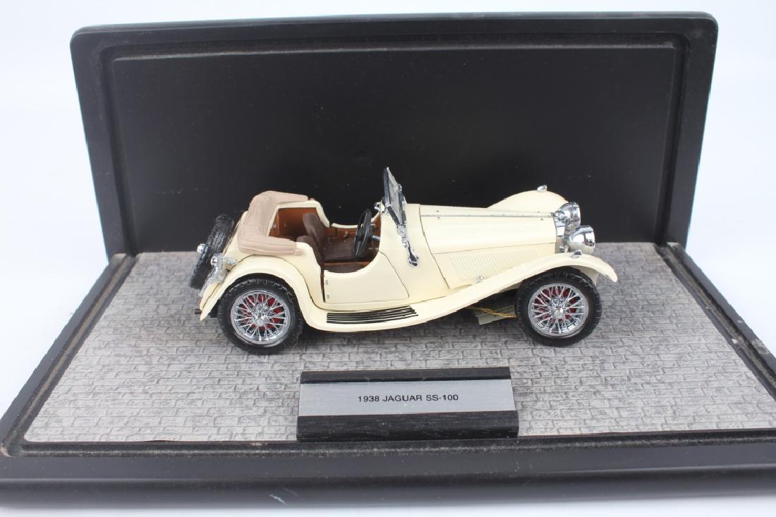1938 JAGUAR SS-100 1/24 SCALE MODEL (1 of 1)