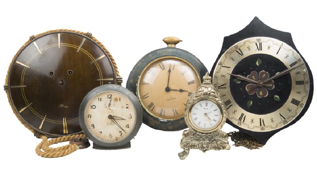 20TH CENTURY CLOCKS FOR REPAIR -- LOT OF 5: 20TH CENTURY CLOCKS FOR REPAIR -- LOT OF 5 Lot of five clocks for parts or repair, one Seth Thomas, one Westclox Big Ben, one Summy, one FHS, and one unmarked. Size: 6.5 to 10.5" Shipping / Pickup: Bu