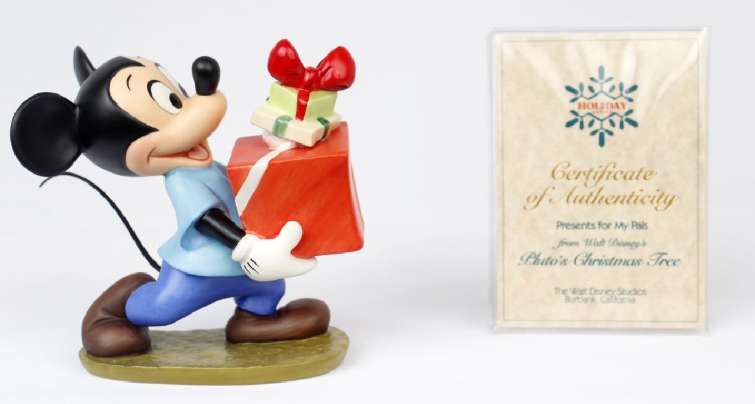 MICKEY MOUSE ORNAMENT CLASSIC DISNEY COLLECTION (1 of 3)
