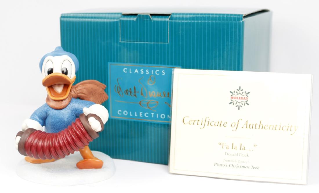 DONALD DUCK ORNAMENT CLASSIC DISNEY COLLECTION (1 of 4)