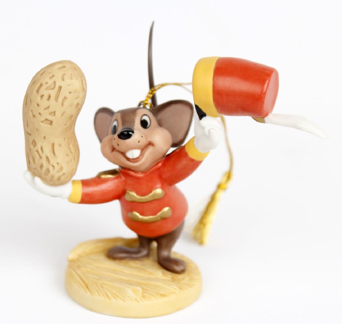 DUMBO ORNAMENT CLASSIC DISNEY COLLECTION (1 of 3)