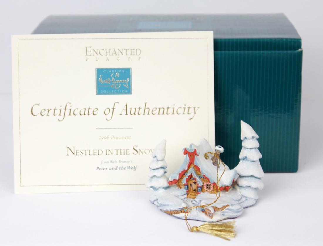 PETER & WOLF ORNAMENT CLASSIC DISNEY COLLECTION (1 of 3)