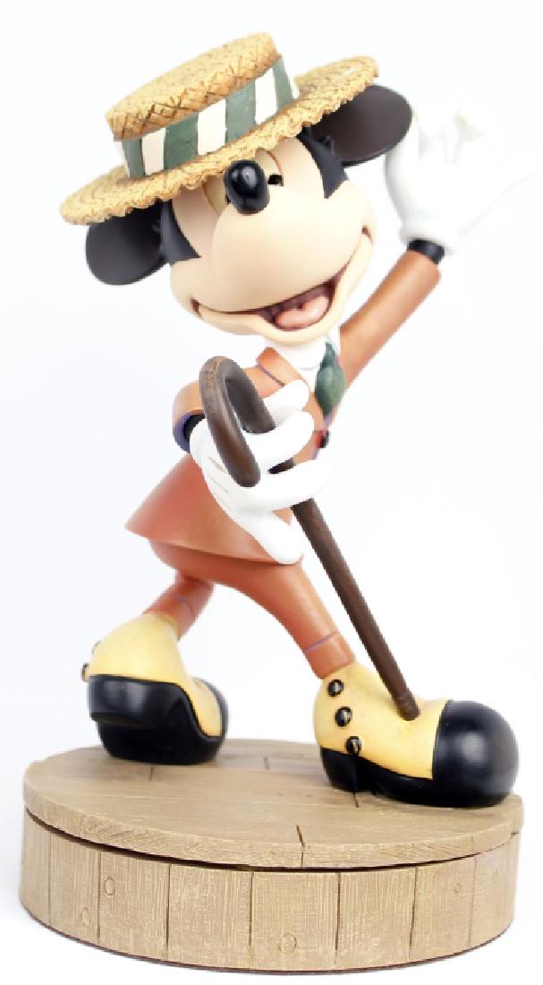 NIFTY NINETIES FIGURINE CLASSIC DISNEY COLLECTION (1 of 4)