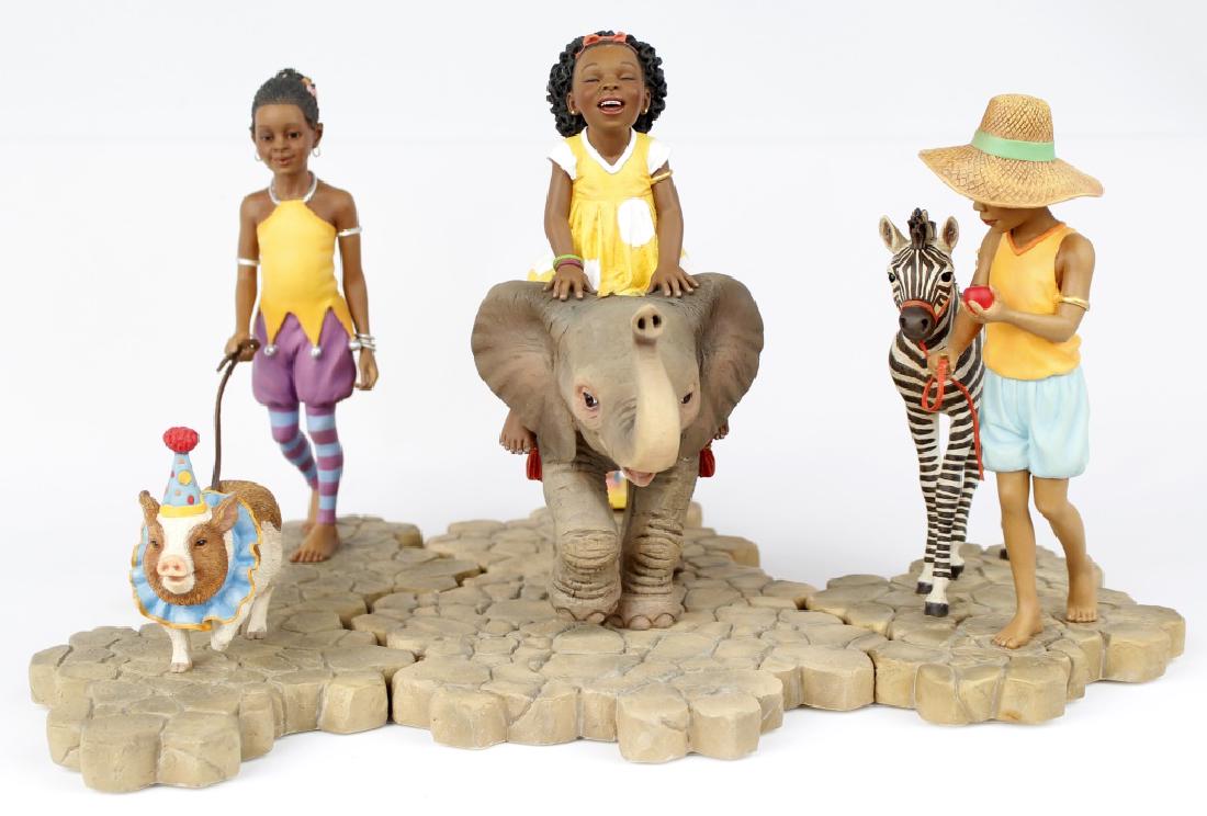 BLACKSHEAR JAMBOREE PARADE FIGURINES LOT OF 3 (1 of 5)