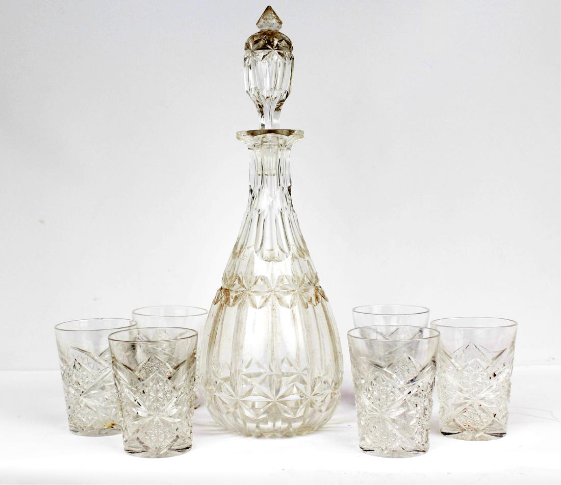GLASS DECANTER AND TUMBLER SET (1 of 1)
