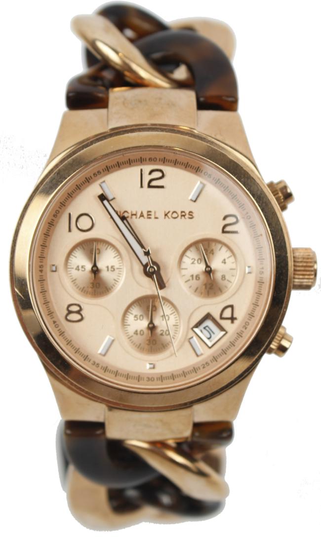 MICHAEL KORS ROSE GOLD AND TORTOISE LADIES WATCH: MICHAEL KORS ROSE GOLD AND TORTOISE LADIES WATCH Rose gold-tone stainless steel case with a tortoise-shell and horn acetate twist bracelet. Fixed rose gold-tone bezel. Rose dial with rose gold-tone ha