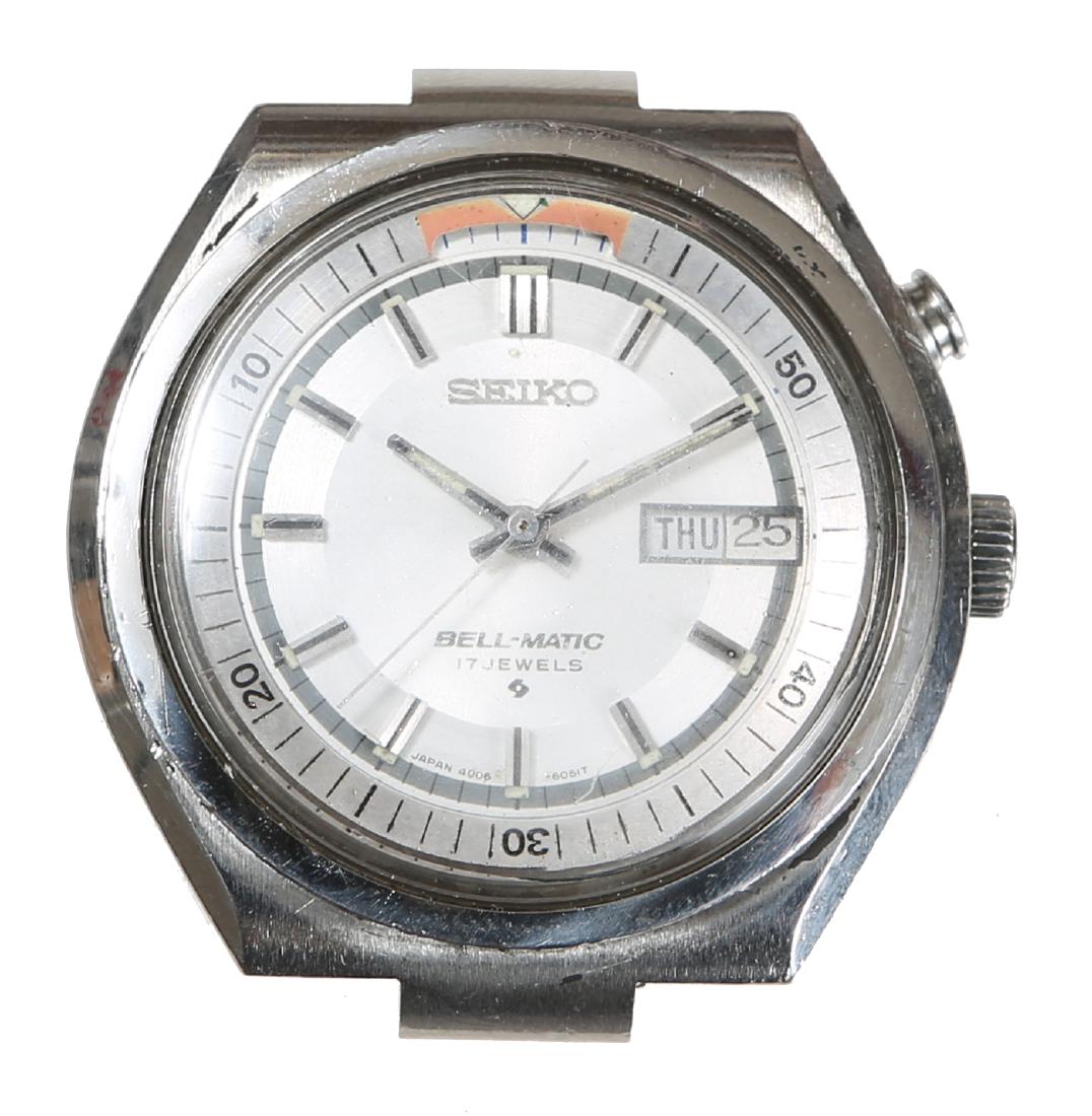 MEN'S SEIKO STEEL BELL-MATIC WRISTWATCH 4006-6040: MEN'S SEIKO STEEL BELL-MATIC WRISTWATCH 4006-6040 Men's stainless steel cased Seiko Bellmatic wristwatch, silver dial with applied steel indices and day - date window at 3:00 position. Inner rotating 