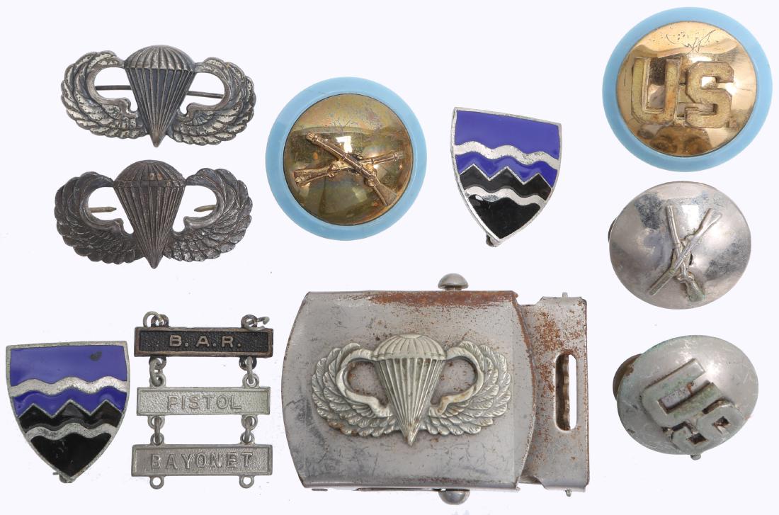 WWII STERLING PARATROOPER & OTHER MEDALS & BUCKLE: WWII STERLING PARATROOPER & OTHER MEDALS & BUCKLE WWII sterling silver paratrooper & other medals and paratrooper belt buckle. Size: 2.5" buckle