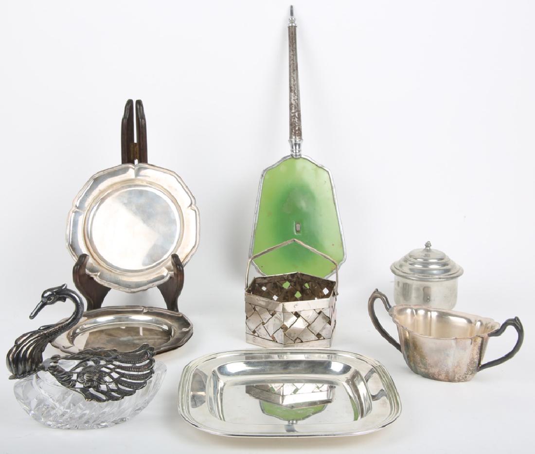 VARIED LOT OF 10 - CRYSTAL SWAN, STIEFF PEWTER: VARIED LOT OF 10 - CRYSTAL SWAN, STIEFF PEWTER Assorted items - lead crystal and silver plated swan jewelry dish, vintage hand mirror, Williamsberg Stieff pewter covered inkwell, silver plated sugar b