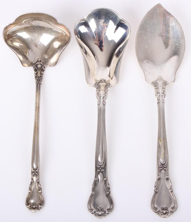 GORHAM STERLING SILVER CHANTILLY SERVING ITEMS - 3: GORHAM STERLING SILVER CHANTILLY SERVING ITEMS - 3 Lot of three sterling silver Gorham serving pieces in the famous "Chantilly" pattern. To include a cream ladle, a scalloped sugar spoon, and a jelly