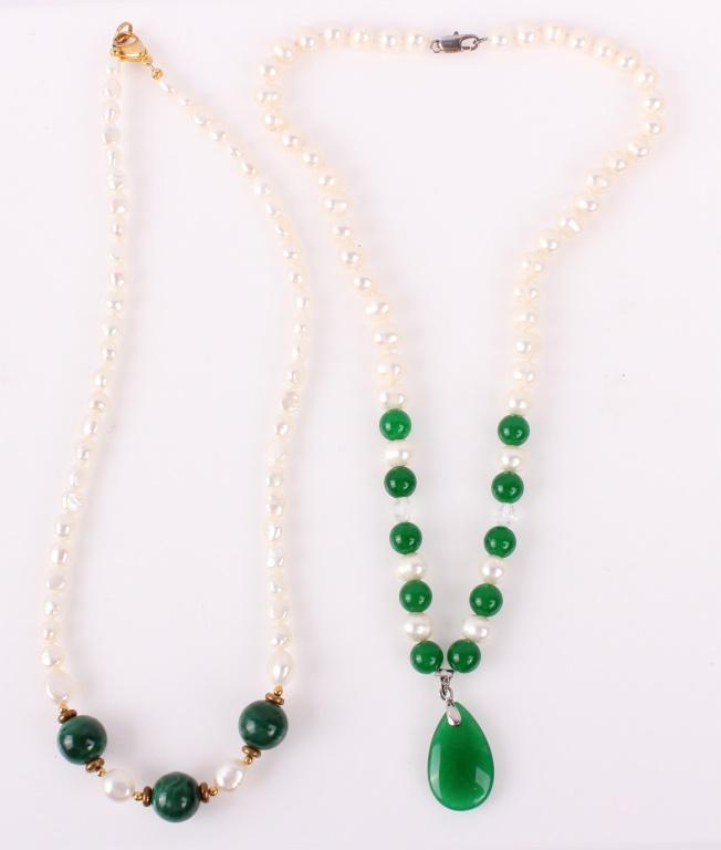 GREEN JADE PEARL NECKLACE & MALACHITE NECKLACE: GREEN JADE PEARL NECKLACE & MALACHITE NECKLACE Green jade and genuine pearl with crystal beaded necklace on 18kpg and a genuine pearl and Malachite beaded necklace by S.J. Pearl. Weight: 67.8 GramsSiz