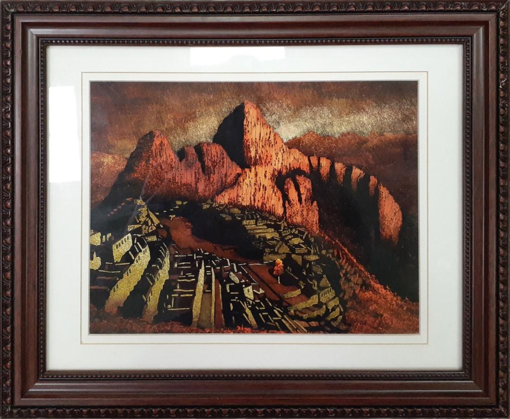 MACHU PICCHU ORIGINAL OIL ON VELVET: MACHU PICCHU ORIGINAL OIL ON VELVET Original oil on velvet, hand crafted in Machu Picchu Peru. Machu Picchu Mountain scene at sunset. Unsigned, 11" x 8" Unframed. Size: 11 X 8"Condition: Very fine