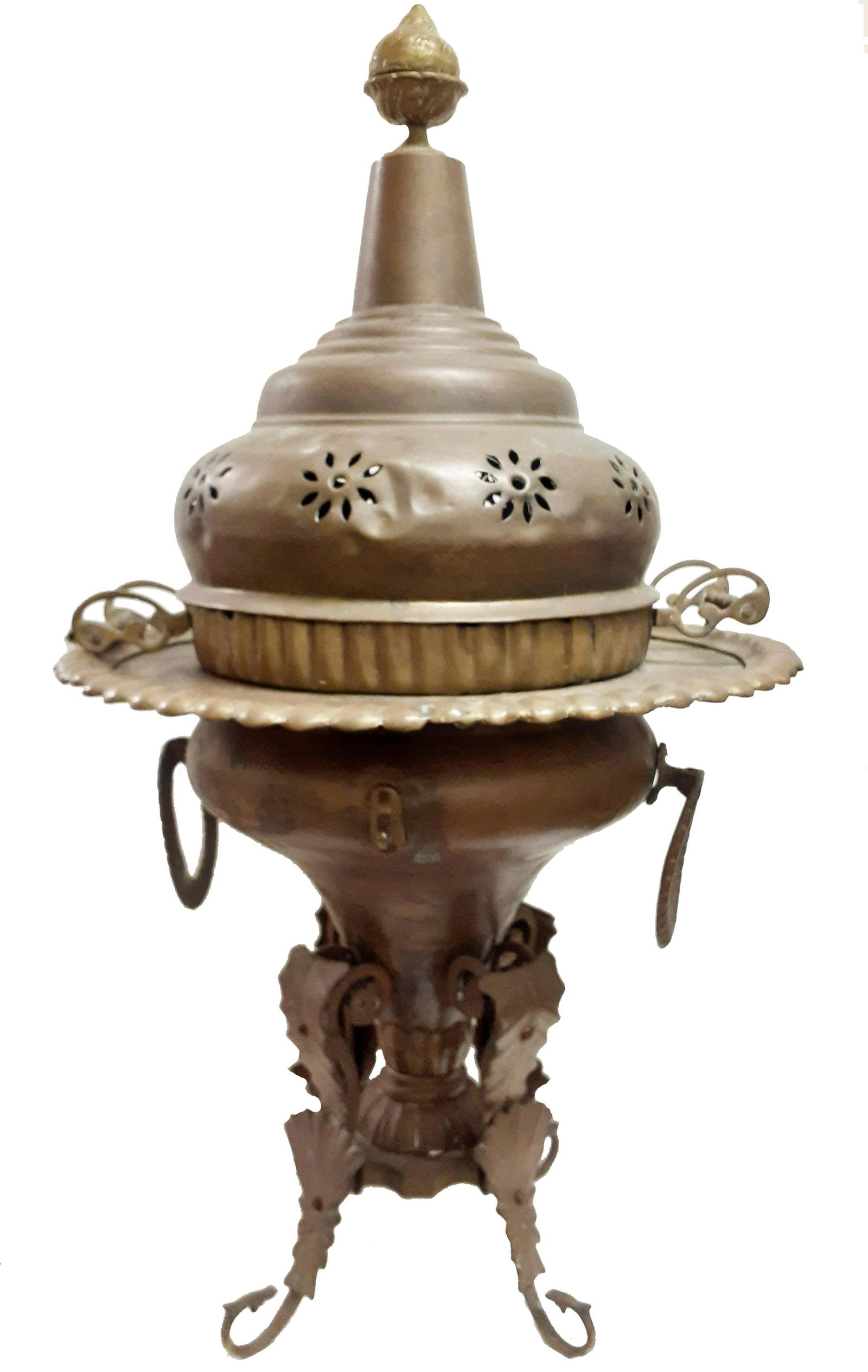 MIDDLE EASTERN TURKISH BRASS BRAZIER HEATER: MIDDLE EASTERN TURKISH BRASS BRAZIER HEATER Vintage Turkish handmade brass brazier heater and incense burner. Contains internal plate and lid. Size: 17 X 17 X 30"