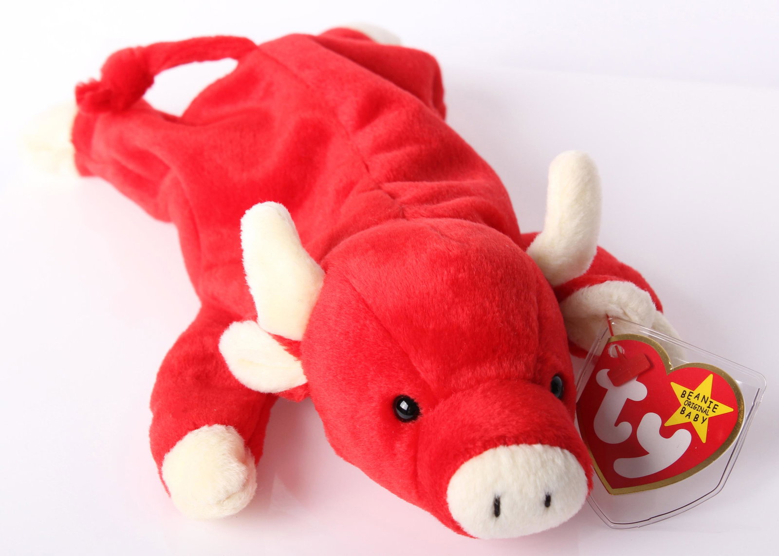 EXTREMELY RARE SNORT THE RED BULL BEANIE BABY: 97278EXTREMELY RARE SNORT THE RED BULL BEANIE BABY Snort the red bull Beanie Baby is extremely rare and replaced an earlier bull named "Tabasco". Today pristine versions of the bull Beanie Baby can se