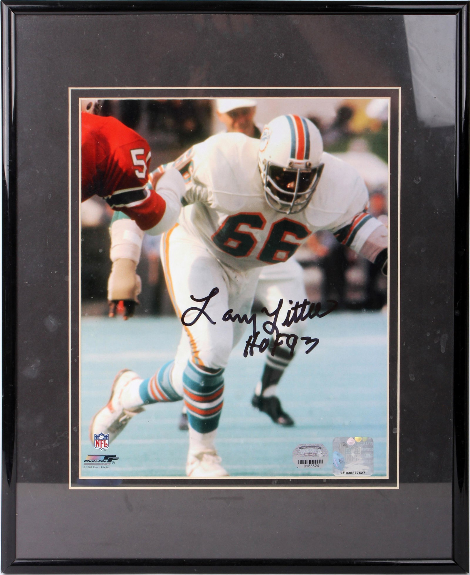 LARRY LITTLE AUTOGRAPHED FRAMED PRINT: 97357LARRY LITTLE AUTOGRAPHED FRAMED PRINT Larry Little autographed Miami Dolphins framed print signed "Larry Little HOF 93". Measures 12 X 15"