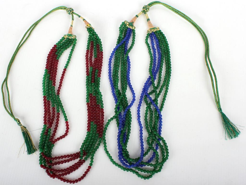 SPINEL BLUE LAPIZ & JADEITE BEADED NECKLACES - (2): SPINEL BLUE LAPIZ & JADEITE BEADED NECKLACES - (2) Spinel, blue lapiz, and jadeite beaded necklaces lot to include one necklace with 2 strands of blue lapiz beads and 4 strands of green jadeite beads 