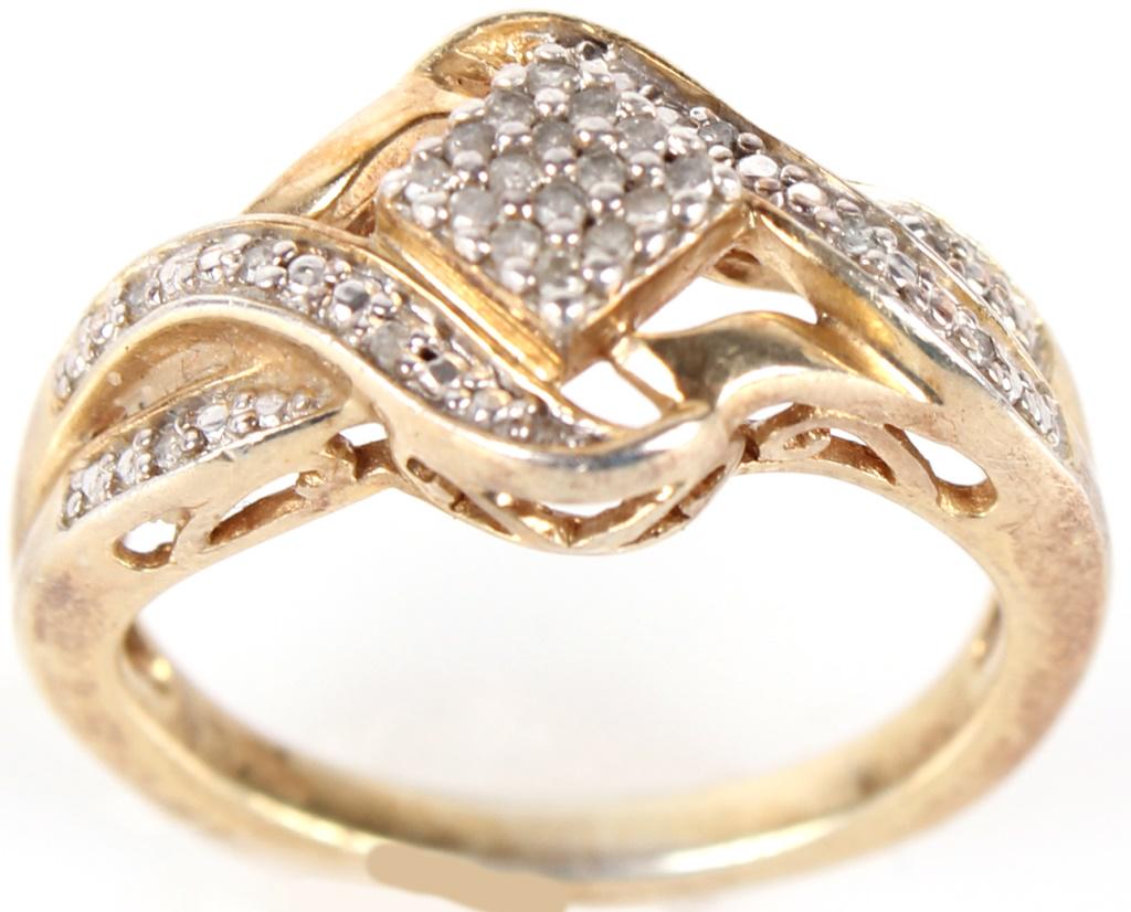 10K YELLOW GOLD DIAMOND LADIES RING - .48 CTW: 1010710K YELLOW GOLD DIAMOND LADIES RING - .48 CTW 10 karat yellow gold diamond ladies ring. Ring has approximately 48 approximately .01 carat diamonds for a ctw of .48. Diamond Weight: 3.8 GramsSize: