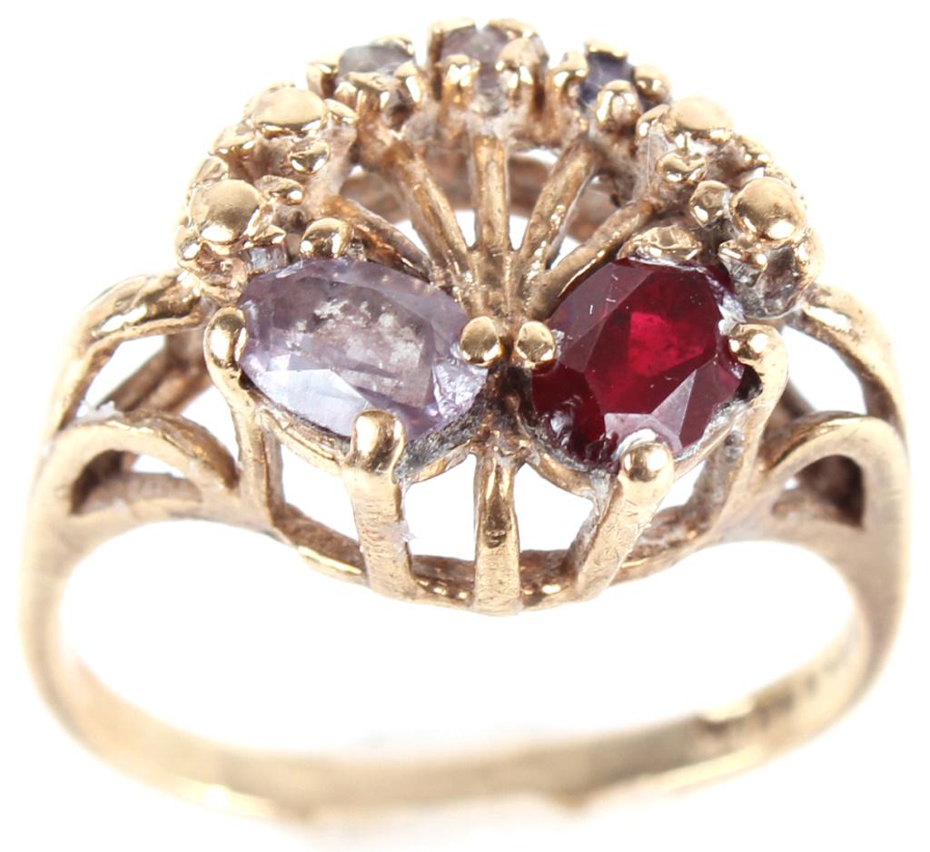10K YELLOW GOLD DECORATIVE STONE LADIES RING (1 of 4)