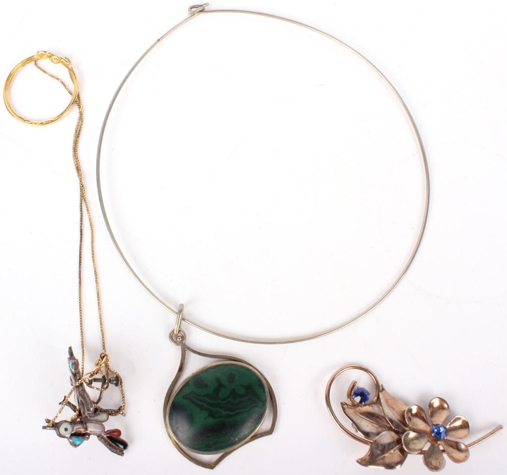 STERLING SILVER MALACHITE & OTHER LADIES JEWELRY: 10707STERLING SILVER MALACHITE & OTHER LADIES JEWELRY Sterling silver malachite and other ladies jewelry. Lot to include one sterling silver necklace with a malachite pendant, one pair of Native Ameri