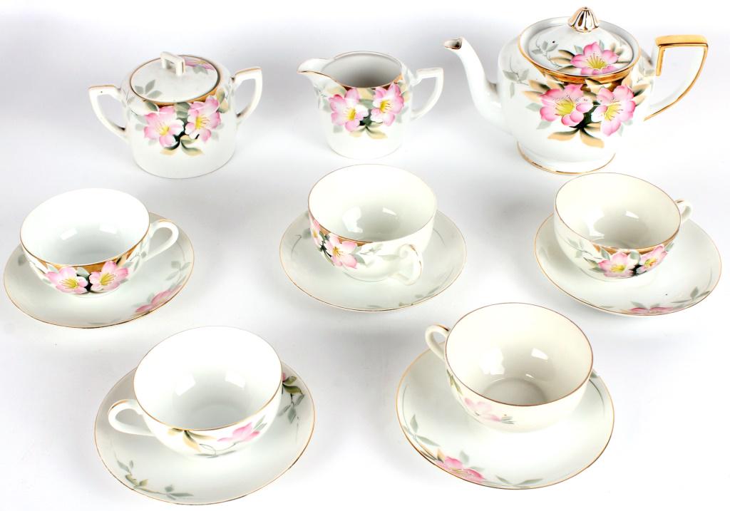 NORITAKE AZALEA PATTERN PORCELAIN CHINA (13) (1 of 10)