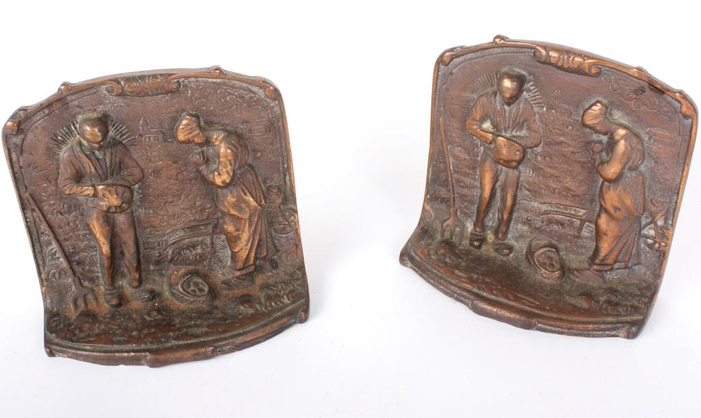 CAST IRON PRAYING FARMERS BOOK ENDS (2) (1 of 2)