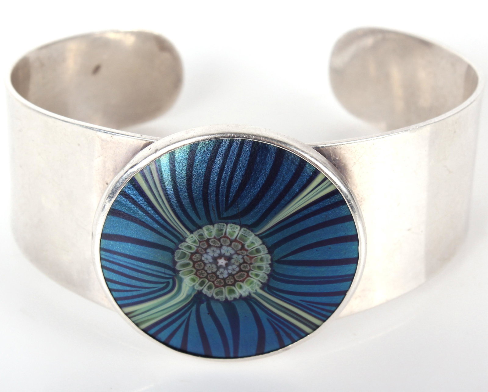 VINTAGE .925 SILVER ORIENT AND FLUME CUFF BRACELET (1 of 5)