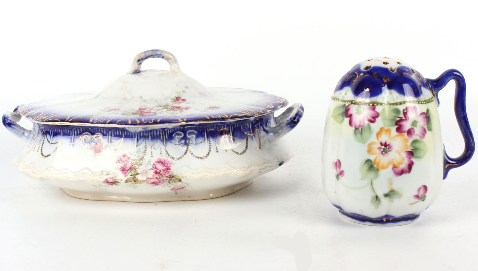 VINTAGE PORCELAIN SERVING DISH AND SHAKER (1 of 5)