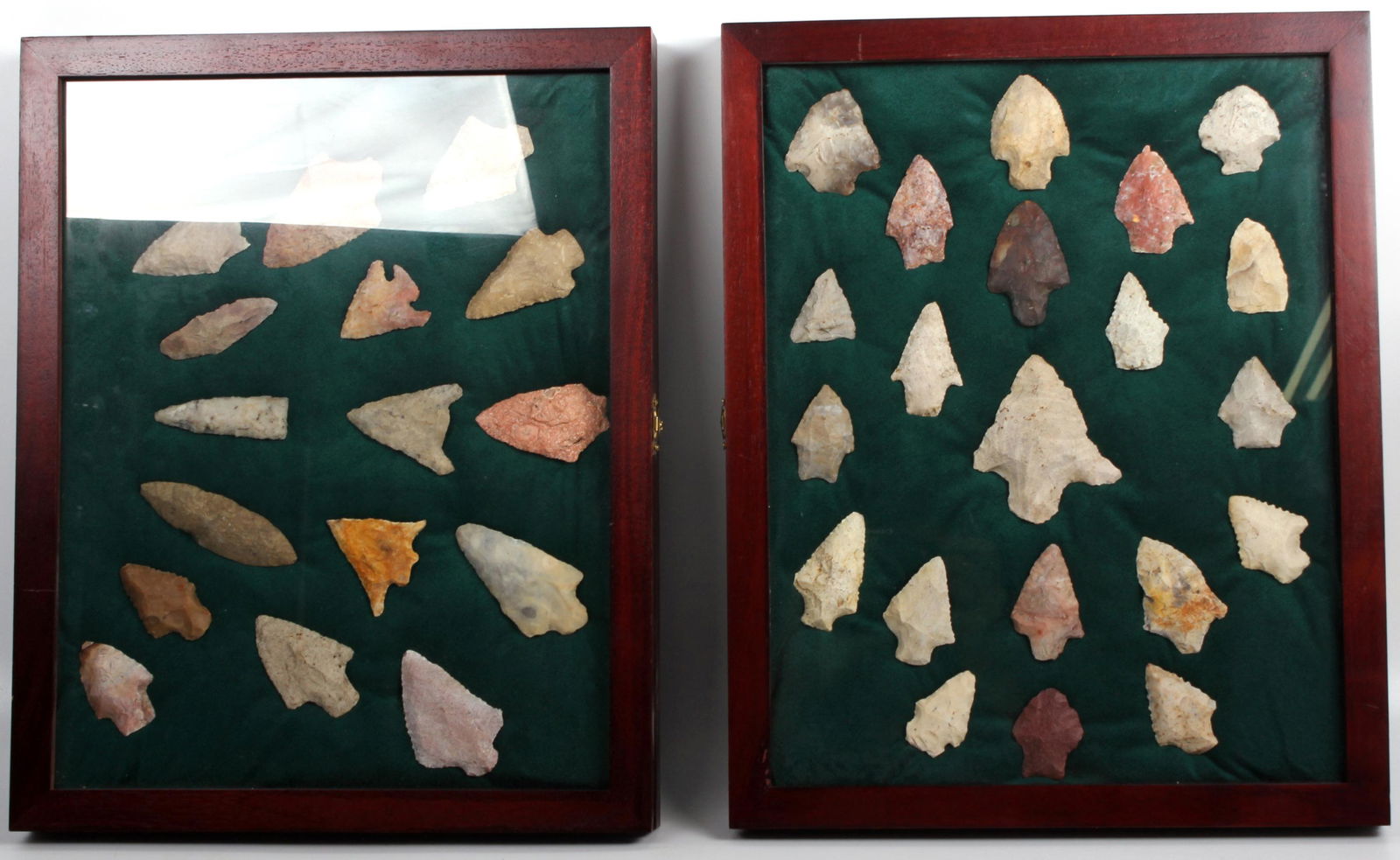 ANTIQUE NATIVE AMERICAN ARROWHEADS - LOT OF 40 (1 of 5)