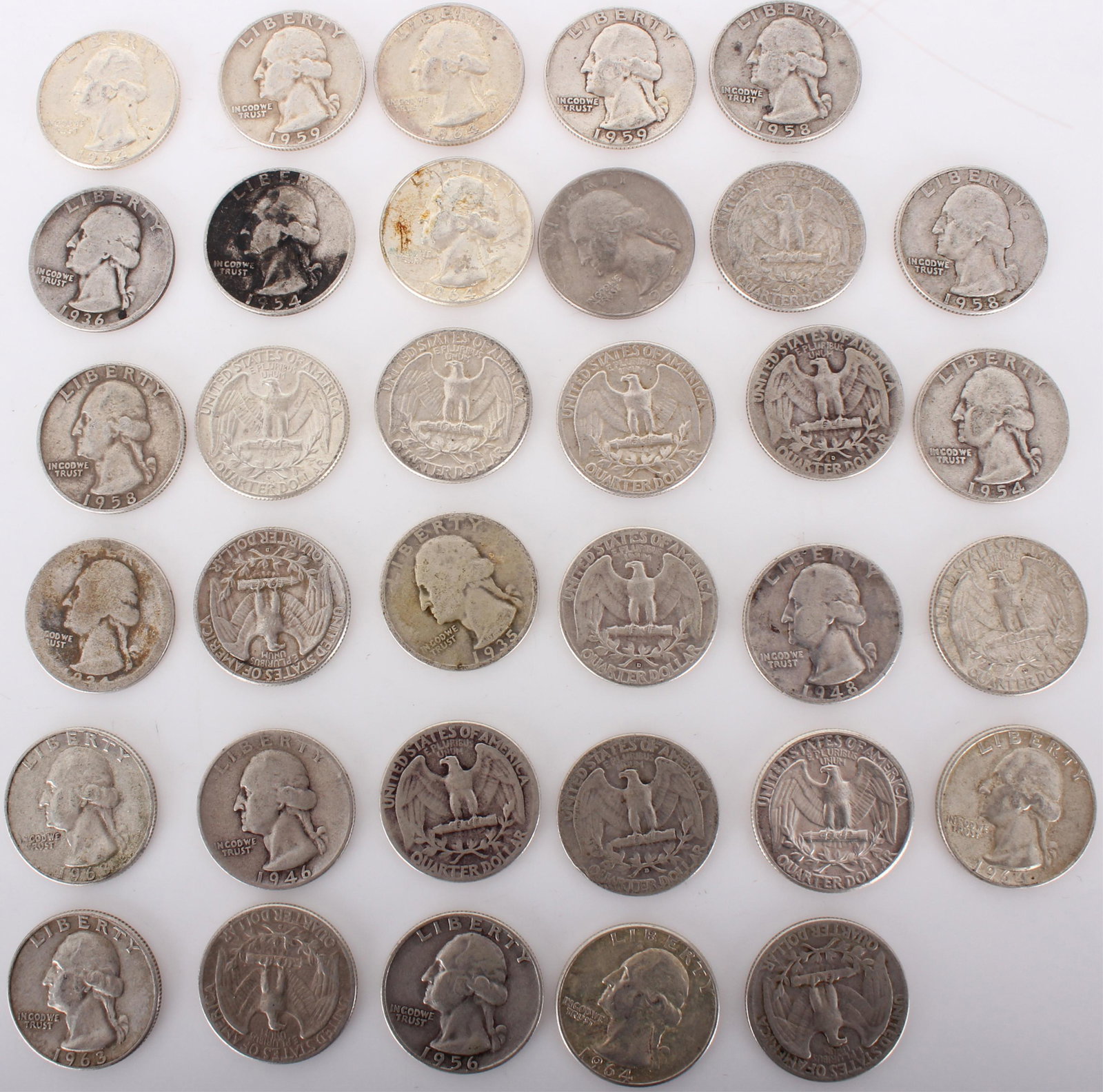 90% SILVER WASHINGTON QUARTERS - LOT OF 34 (1 of 4)