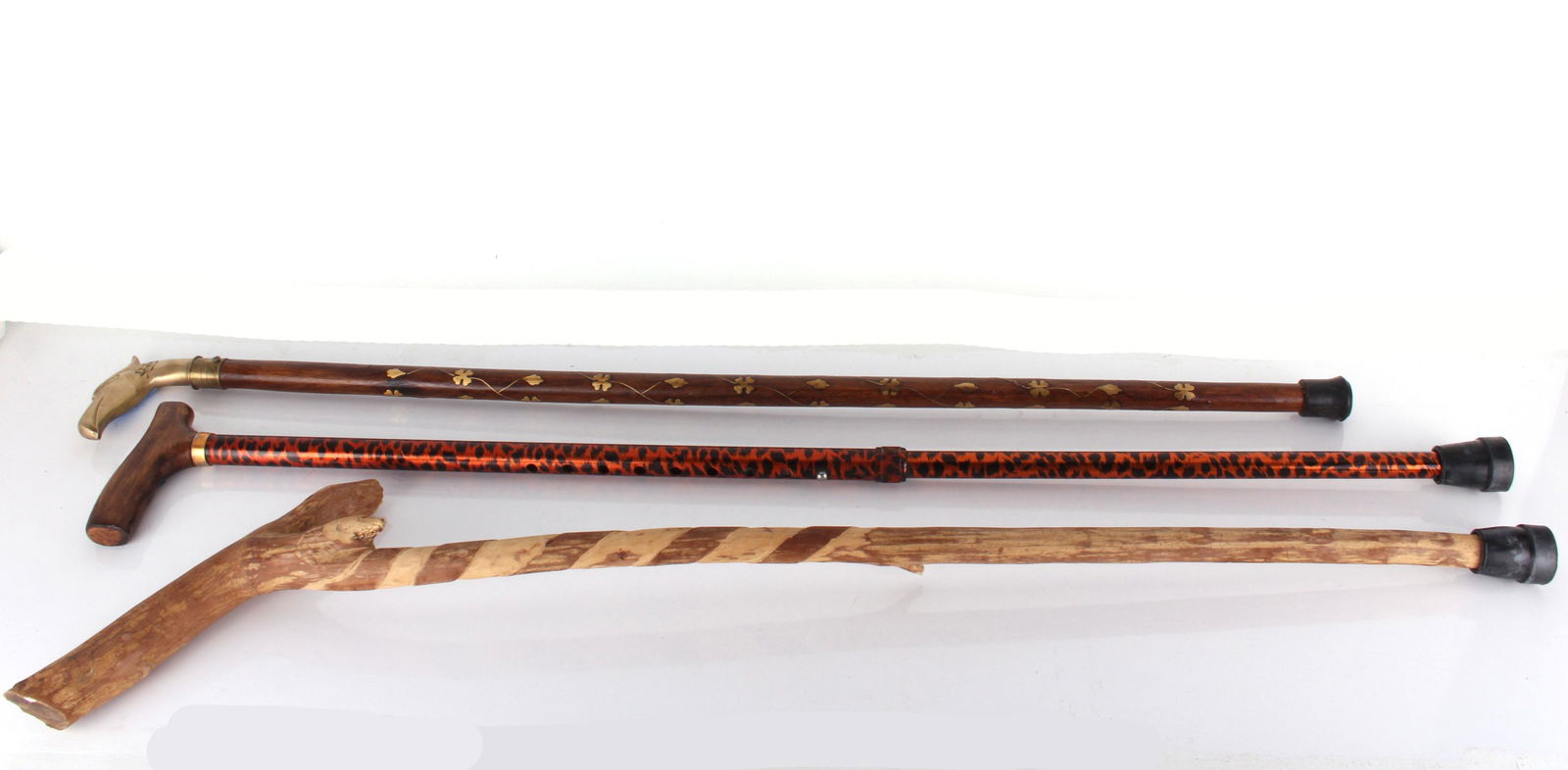 MEN'S WOODEN & PRINTED WALKING STICKS & CANES - 3 (1 of 6)