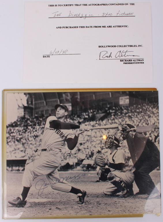JOE DIMAGGIO AUTOGRAPHED 8 X 10" GAME PHOTO PRINT (1 of 5)