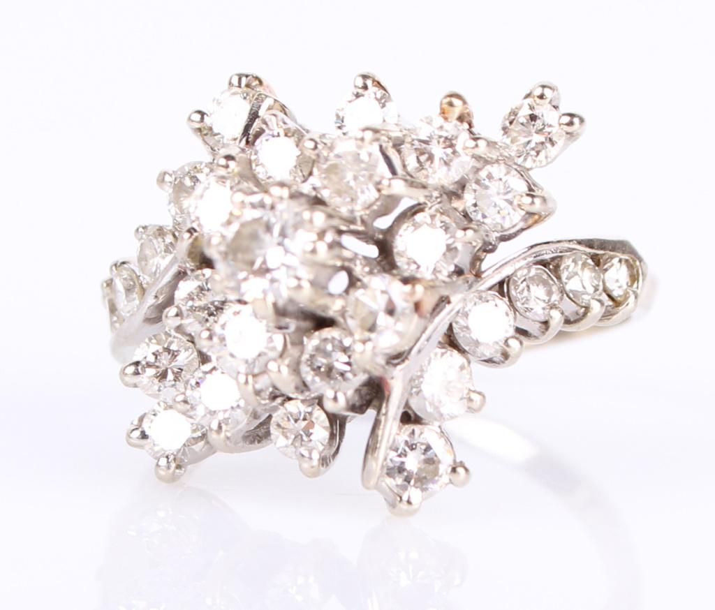 14K WHITE GOLD DIAMOND COCKTAIL LADIES RING (1 of 3)