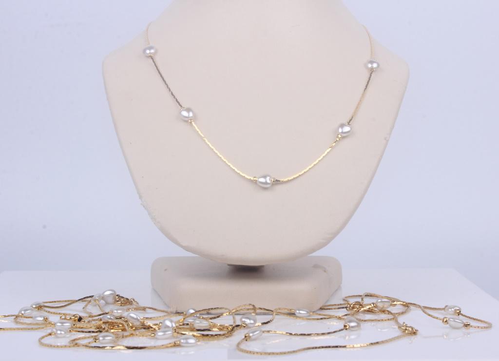 GOLD TONED CHAINS - LOT OF 60 (1 of 2)