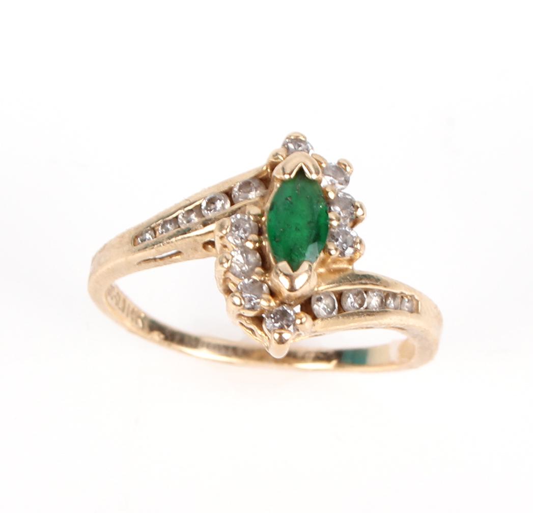 14K YELLOW GOLD DIAMOND & EMERALD RING - 0.28 CTW (1 of 5)