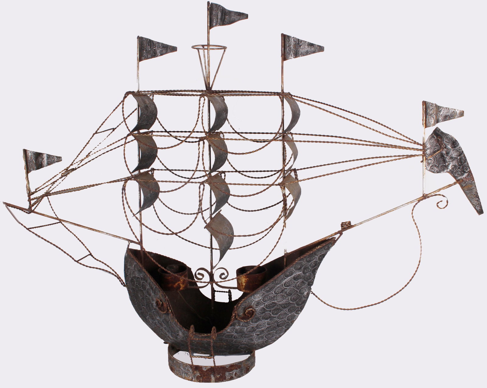 40 X 50" ORNATE METAL SHIP ELECTRIC TABLE LAMP (1 of 3)