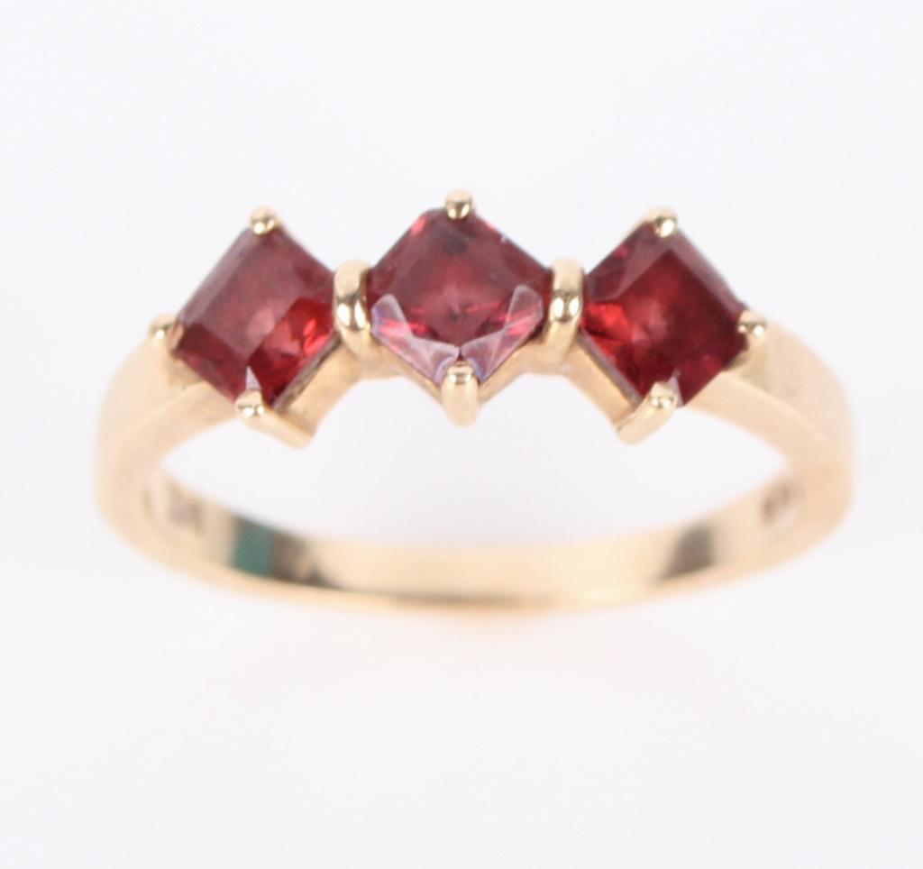 14K YELLOW GOLD RED GARNET RINGS - 1.11 CTW (1 of 4)