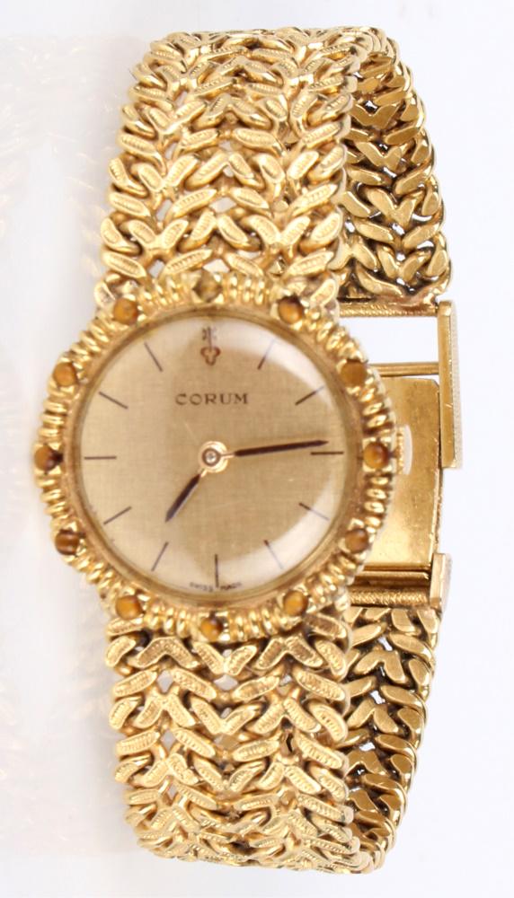 18K YELLOW GOLD VINTAGE CORUM LADIES DRESS WATCH (1 of 4)