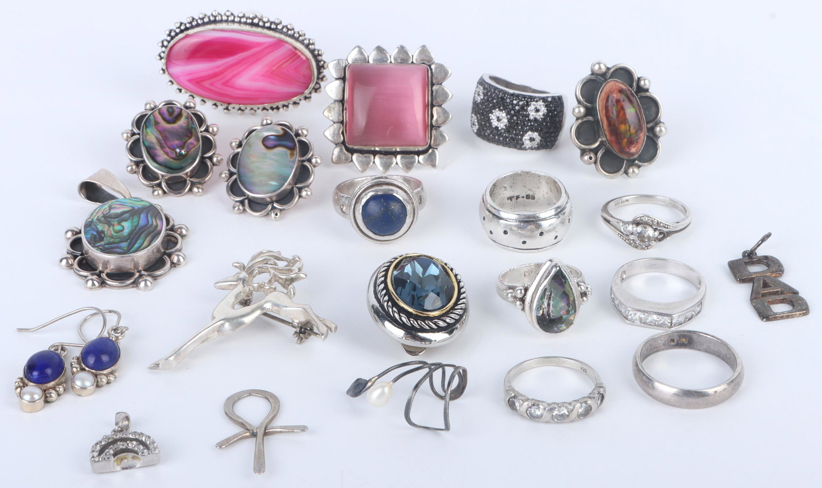 STERLING SILVER JEWELRY LOT RINGS, PENDANTS, ETC. (1 of 5)
