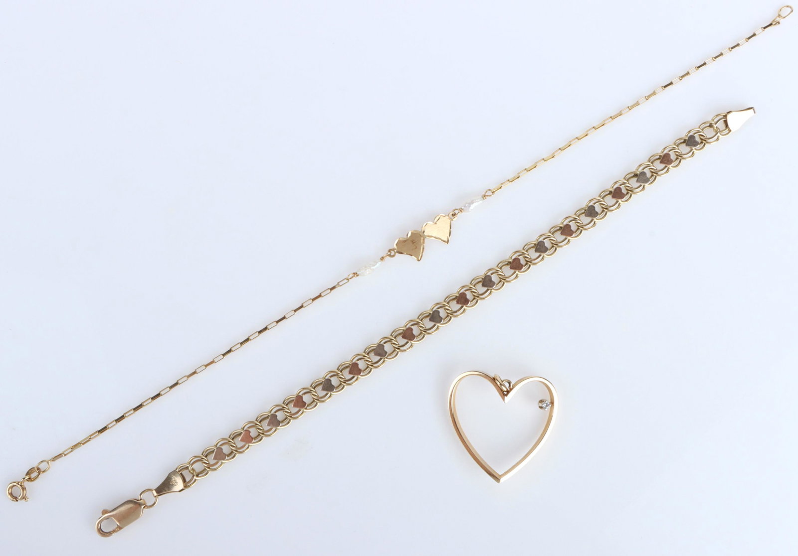 14K YELLOW GOLD DIAMOND HEART MOTIF JEWELRY (1 of 4)