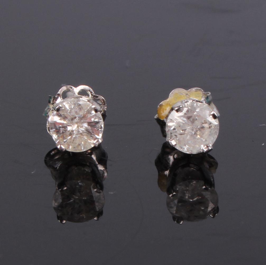 10K WHITE GOLD DIAMOND STUD EARRINGS - 0.50 CTW (1 of 4)