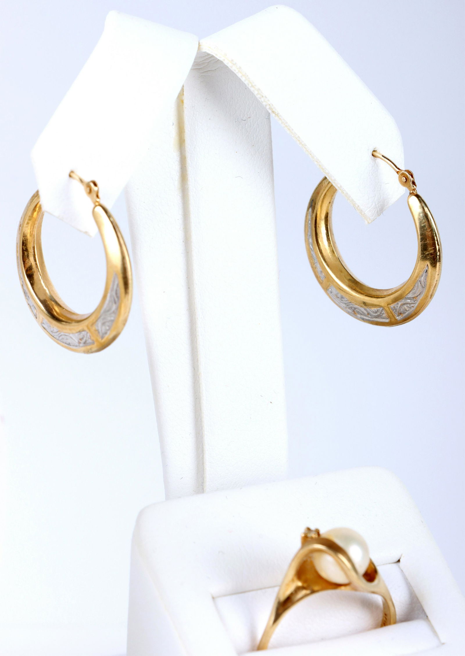 14K YELLOW GOLD LADIES HOOP EARRINGS & PEARL RING (1 of 4)
