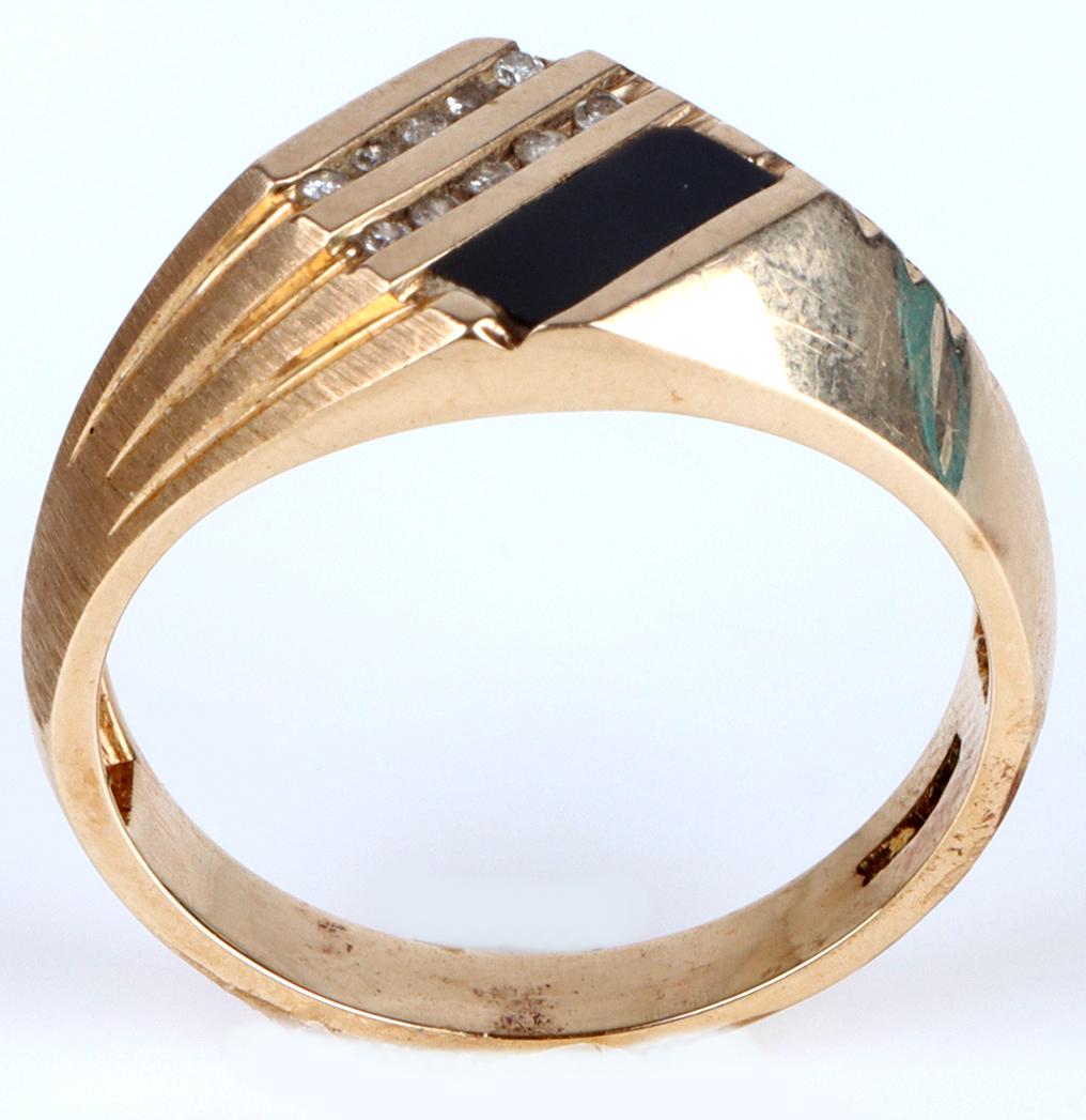 10K YELLOW GOLD DIAMOND ONYX MEN'S RING - 0.20 CTW (1 of 6)